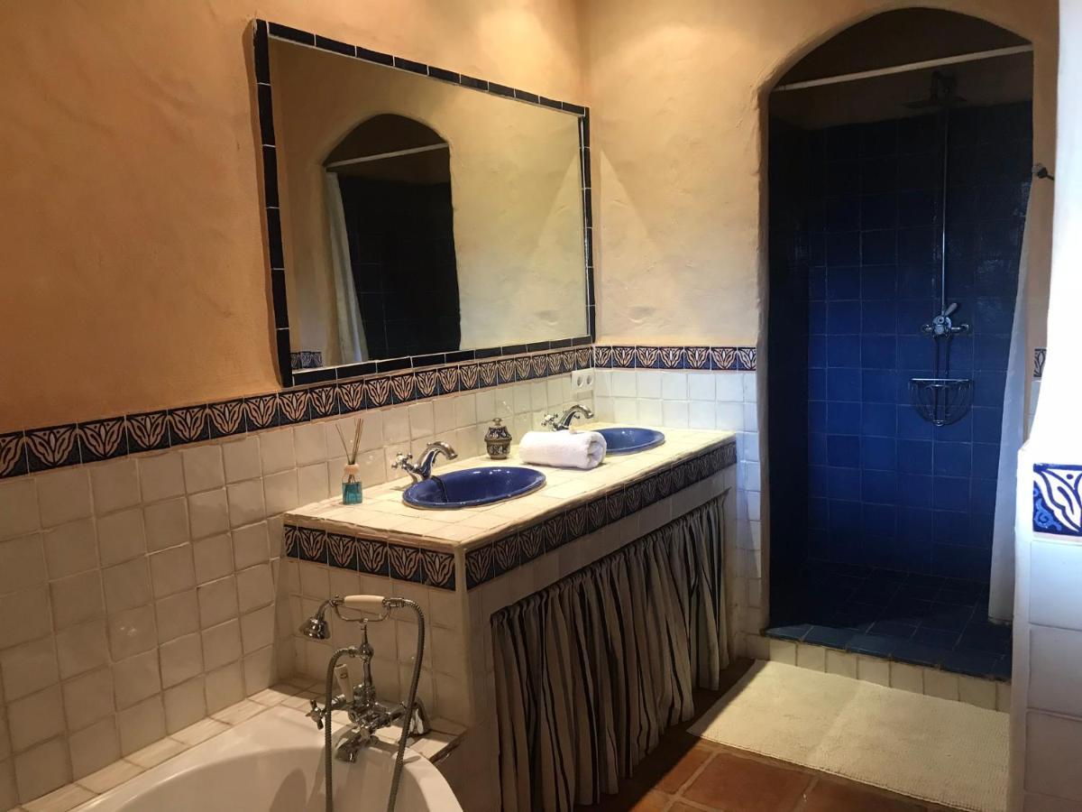 Bed and Breakfast La Dulcinea Sotogrande Esterno foto
